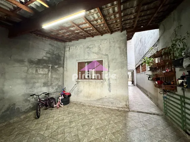 Sobrado com 125m² 4 quartos e 2 banheiros, à venda, no bairro Jardim Cruzeiro do Sul em São José dos Campos