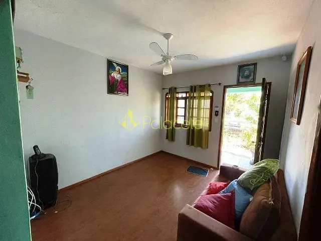 Casa com 288m² 3 quartos e 2 banheiros, à venda, no bairro Loteamento Residencial Andrade em Pindamonhangaba