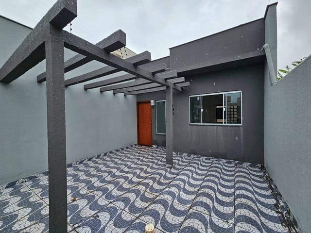Foto do Casa - Casa geminada no Jardim Pequena Londres | 3 quartos (1 suíte), 2 banheiros, sala ampla, cozinha, 2 vagas | 75m² construídos | Agende sua visita! | Londrina Cred Imóveis