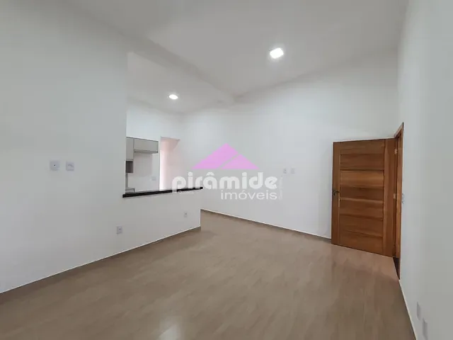 Casa com 125m² 3 quartos e 2 banheiros, à venda, no bairro Jardim Satélite em São José dos Campos