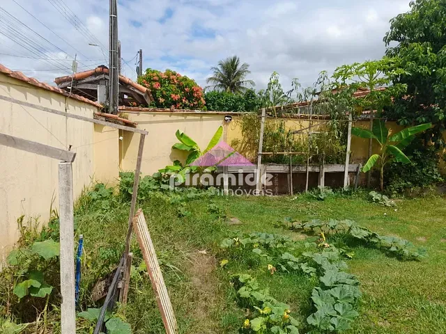 Casa com 360m² 2 quartos e 1 banheiro, à venda, no bairro Pontal de Santa Marina em Caraguatatuba