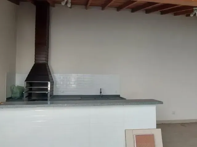 Casa com 125m² 3 quartos e 2 banheiros, à venda, no bairro Loteamento Alfredo Abilio Flores em Pindamonhangaba