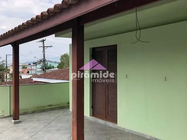 Casa com 80m² 3 quartos e 2 banheiros, à venda, no bairro Jardim das Flecheiras em Caraguatatuba