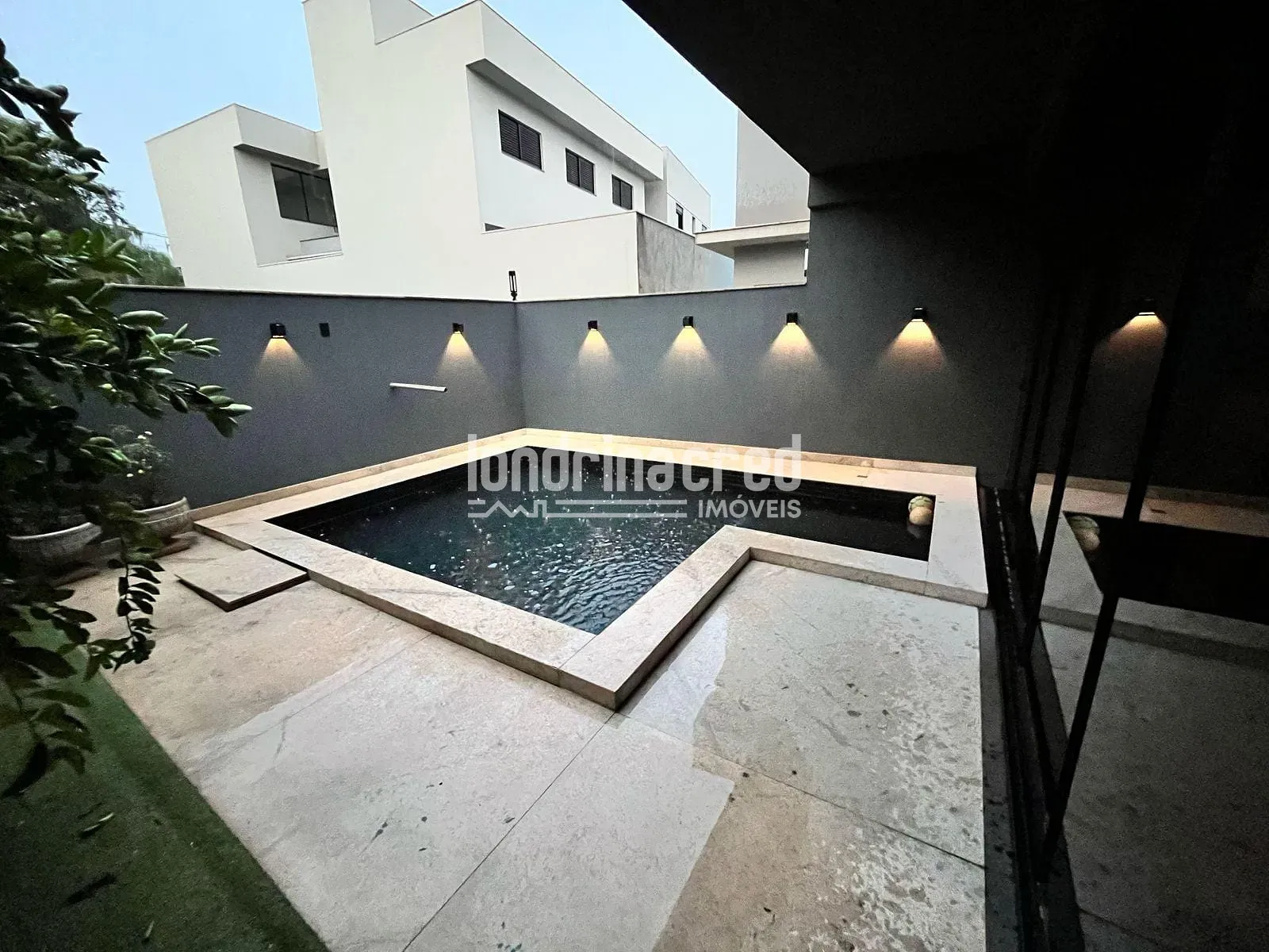 Casa, 3 quartos, 244 m² - Foto 24
