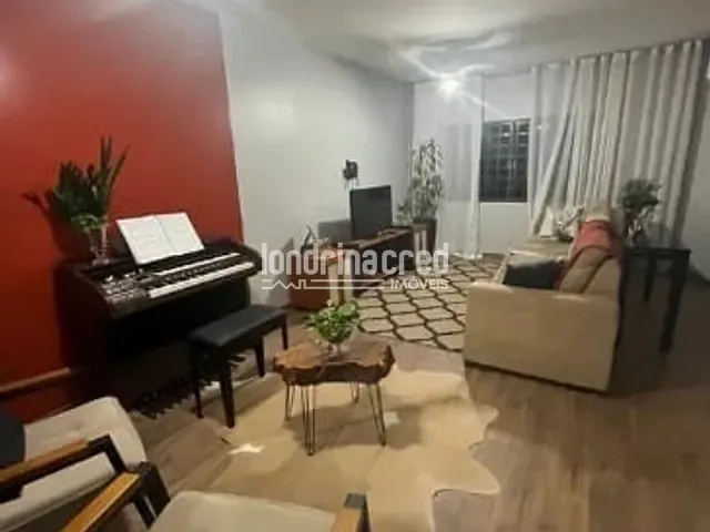 Casa com 250m² 3 quartos e 3 banheiros, à venda, no bairro Jardim São Francisco de Assis em Londrina
