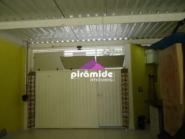 Casa com 174m² 1 quarto e 2 banheiros, à venda, no bairro Bosque dos Eucaliptos em São José dos Campos