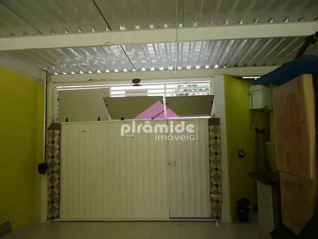 Casa com 174m² 1 quarto e 2 banheiros, à venda, no bairro Bosque dos Eucaliptos em São José dos Campos