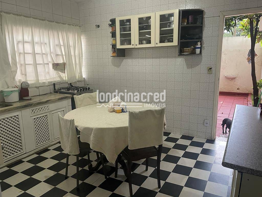 Casa, 3 quartos, 280 m² - Foto 9