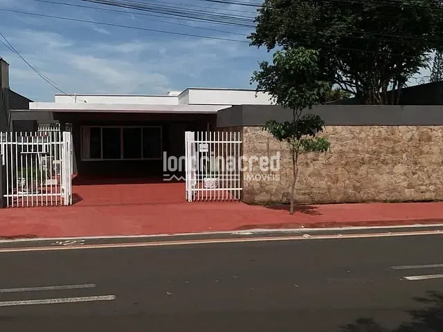 Casa com 390m² 3 quartos e 2 banheiros, à venda, no bairro Judith em Londrina