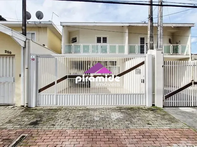 Casa com 150m² 3 quartos e 2 banheiros, à venda, no bairro Jardim América em São José dos Campos