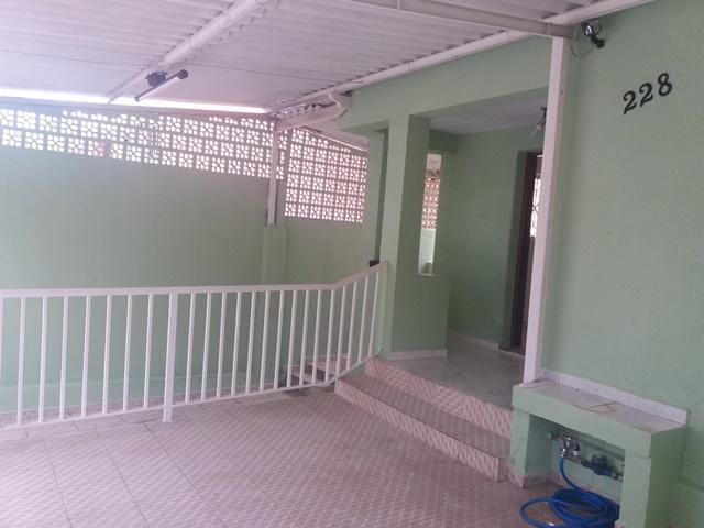 Foto do Casa - Casa com 3 dormitórios para alugar, 180 m² por R$ 1.800,00/mês - Centro - Sorocaba/SP | Ary Proenca Negócios Imobiliários Ltda
