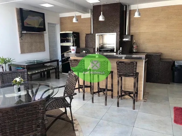 Casa com 366m² 3 quartos e 5 banheiros, à venda, no bairro Vila Espirito Santo em Sorocaba