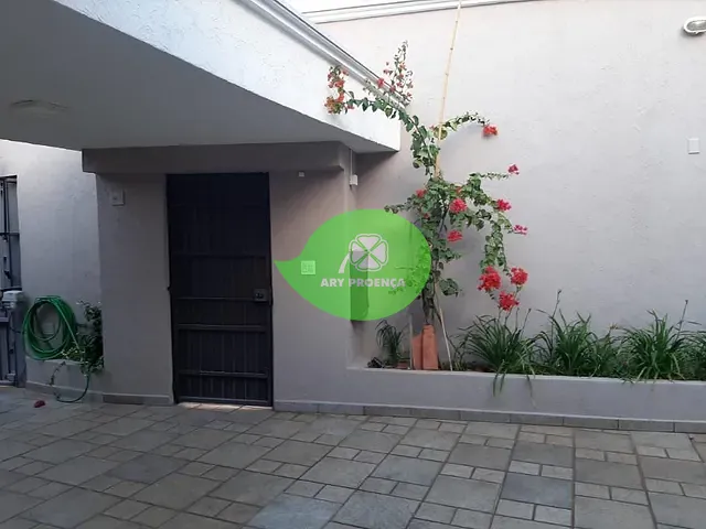 Casa com 620m² 3 quartos e 7 banheiros, à venda, no bairro Jardim Simus em Sorocaba