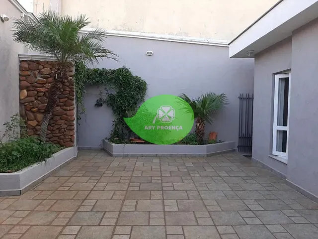 Casa com 620m² 3 quartos e 7 banheiros, à venda, no bairro Jardim Simus em Sorocaba