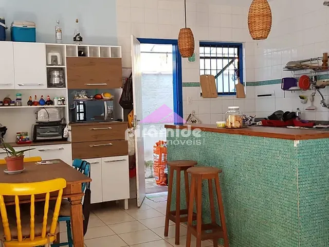Casa com 301m² 2 quartos e 1 banheiro, à venda, no bairro Boiçucanga em São Sebastião