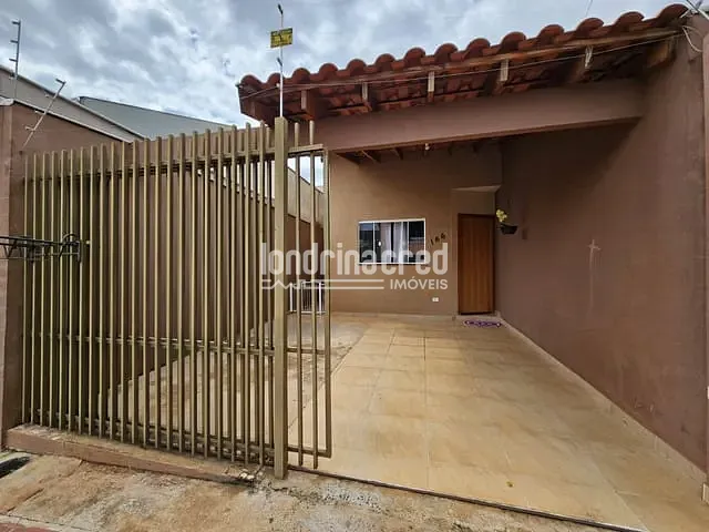 Casa com 125m² 2 quartos e 1 banheiro, à venda, no bairro Jardim São Paulo II em Londrina