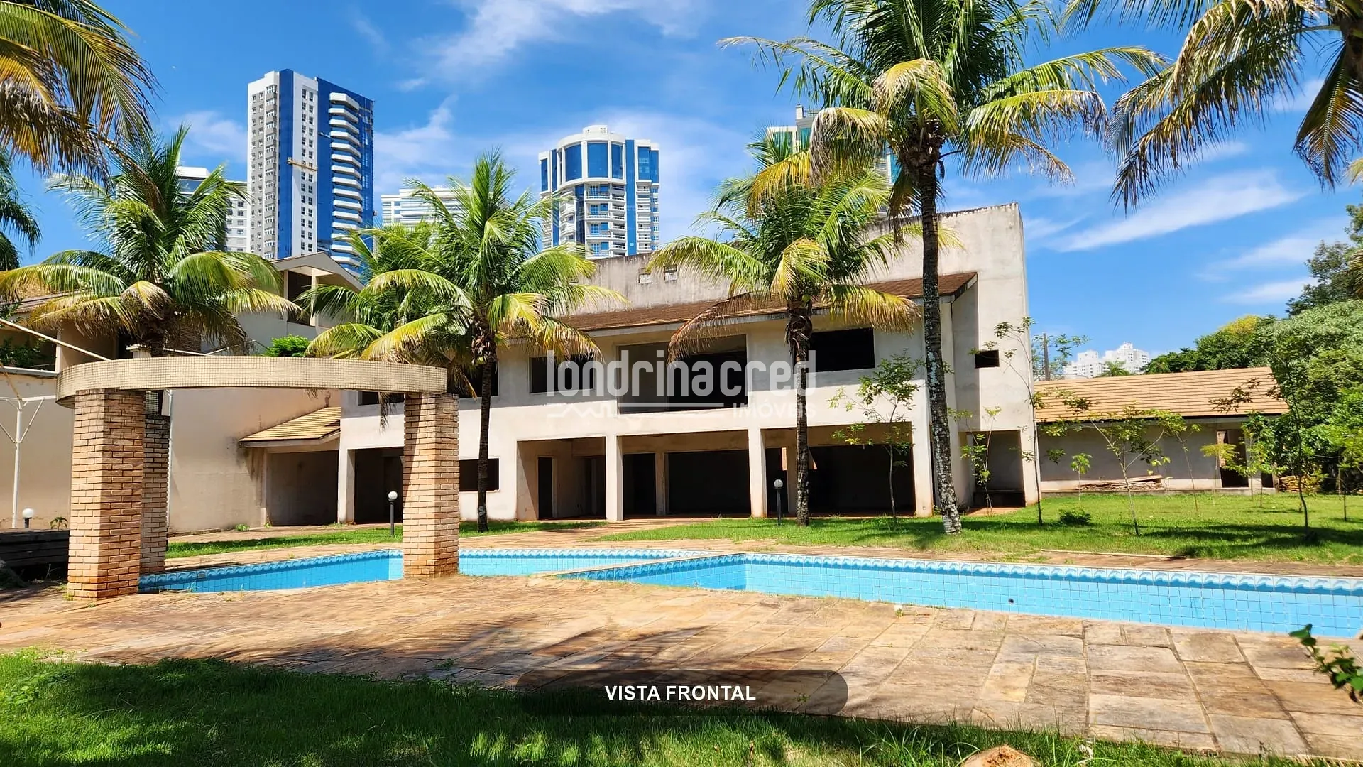 Casa, 5 quartos, 757 m² - Foto 2