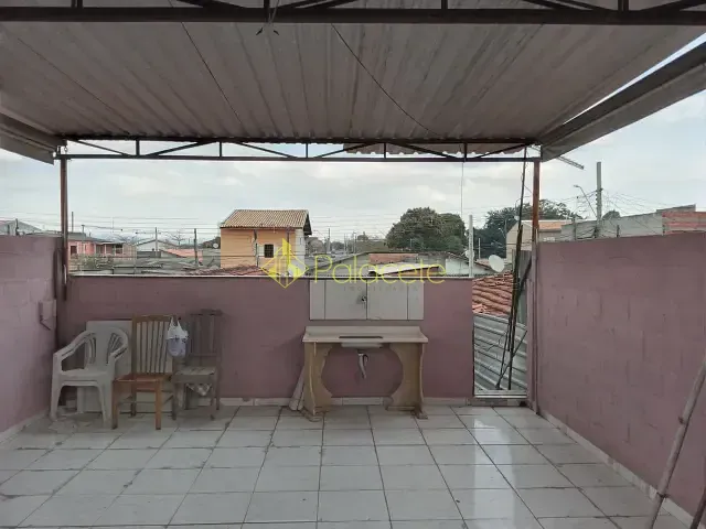 Casa com 125m² 2 quartos e 165 banheiros, à venda, no bairro Conjunto Residencial Araretama em Pindamonhangaba