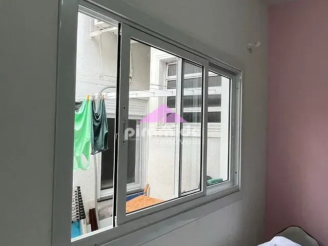 Casa com 151m² 3 quartos e 2 banheiros, à venda, no bairro Conjunto Residencial Trinta e Um de Março em São José dos Campos