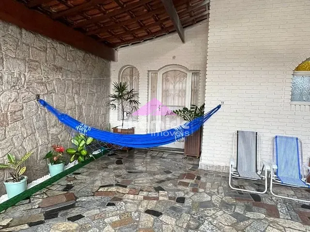 Casa com 151m² 3 quartos e 2 banheiros, à venda, no bairro Conjunto Residencial Trinta e Um de Março em São José dos Campos