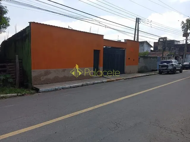 Casa com 348m² 2 quartos e 2 banheiros, à venda, no bairro Vila Mariana em Aparecida