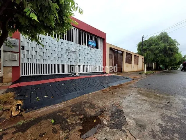 Casa com 125m² 2 quartos e 1 banheiro, à venda, no bairro Jardim Imagawa em Londrina