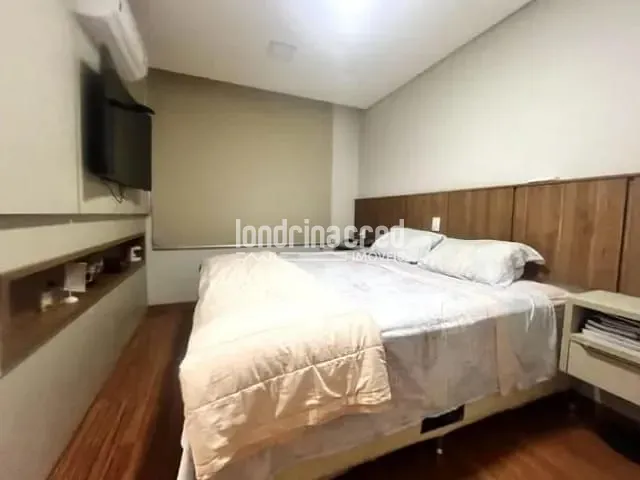 Casa com 250m² 3 quartos e 3 banheiros, à venda, no bairro Jardim Europa em Londrina