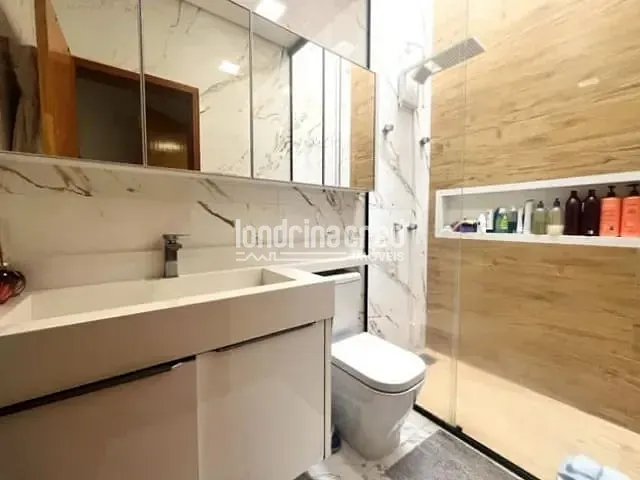 Casa com 250m² 3 quartos e 3 banheiros, à venda, no bairro Jardim Europa em Londrina
