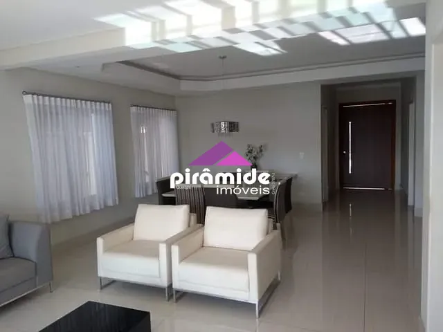 Casa com 450m² 4 quartos e 4 banheiros, à venda, no bairro Urbanova em São José dos Campos