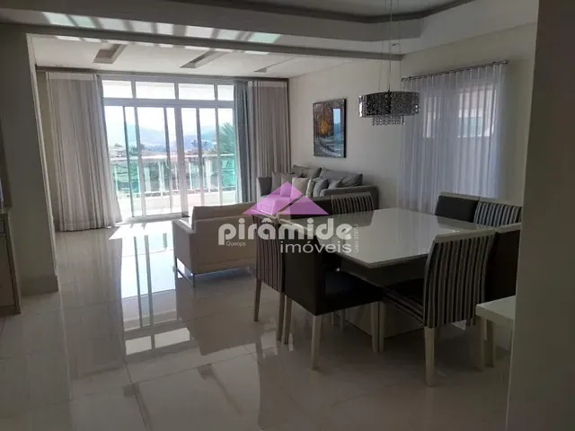 Casa com 450m² 4 quartos e 4 banheiros, à venda, no bairro Urbanova em São José dos Campos