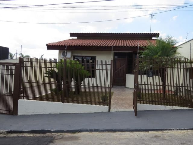 Foto do Casa - Casa com 3 dormitórios, 290 m² - venda por R$ 1.100.000,00 ou aluguel por R$ 3.800,00/mês - Parque Campolim - Sorocaba/SP | Ary Proenca Negócios Imobiliários Ltda