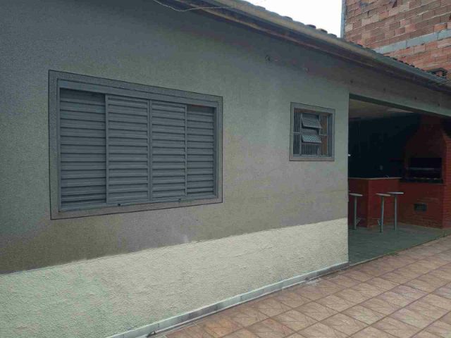 Casa com 250m² 3 quartos e 3 banheiros, à venda, no bairro Residencial Campos Maia em Pindamonhangaba