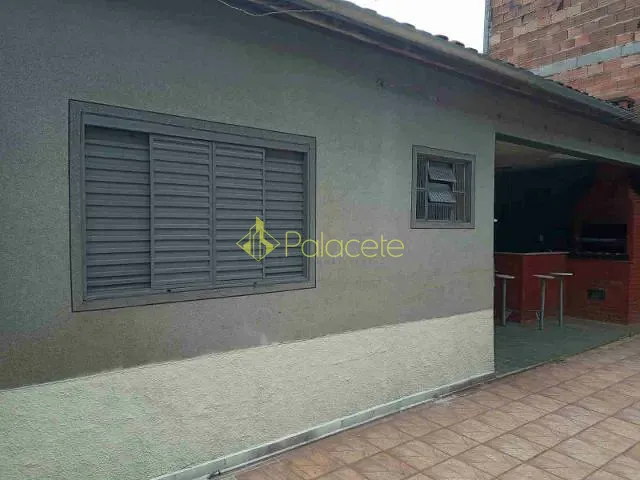 Casa com 250m² 3 quartos e 3 banheiros, à venda, no bairro Residencial Campos Maia em Pindamonhangaba