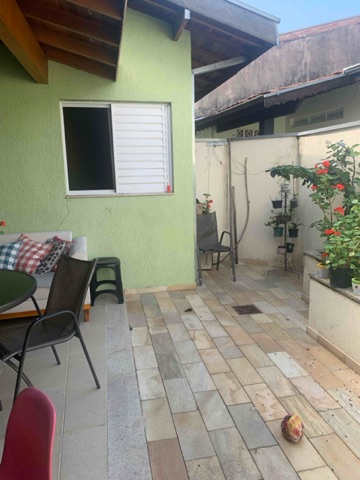 Casa 3 quartos e 3 banheiros, à venda, no bairro Alto do Cardoso em Pindamonhangaba