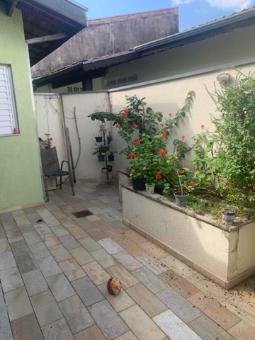 Casa 3 quartos e 3 banheiros, à venda, no bairro Alto do Cardoso em Pindamonhangaba