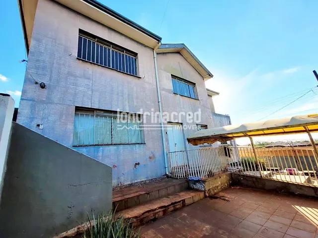 Casa com 315m² 7 quartos e 3 banheiros, à venda, no bairro Centro em Ibiporã