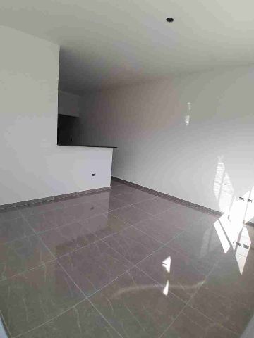 Casa com 125m² 2 quartos e 1 banheiro, à venda, no bairro Residencial e Comercial Portal dos Eucaliptos em Pindamonhangaba