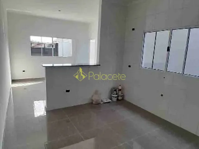 Casa com 125m² 2 quartos e 1 banheiro, à venda, no bairro Residencial e Comercial Portal dos Eucaliptos em Pindamonhangaba