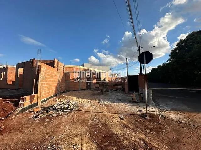 Casa com 163m² 2 quartos e 2 banheiros, à venda, no bairro Jardim Montecatini em Londrina