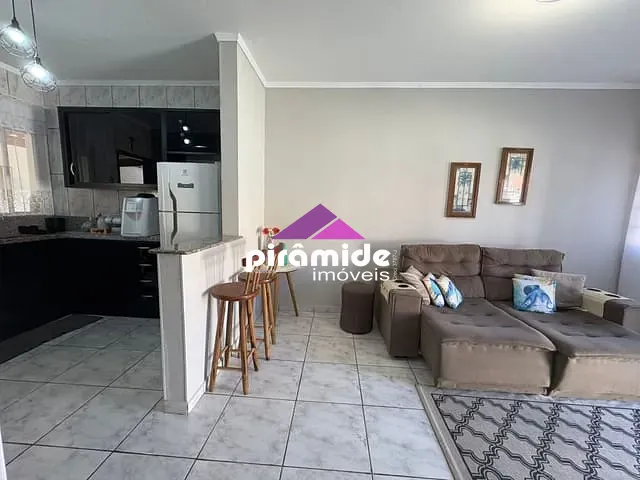 Casa com 60m² 2 quartos e 1 banheiro, à venda, no bairro Jardim Casa Branca em Caraguatatuba