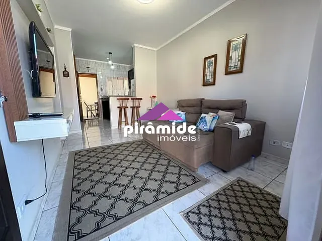 Casa com 60m² 2 quartos e 1 banheiro, à venda, no bairro Jardim Casa Branca em Caraguatatuba