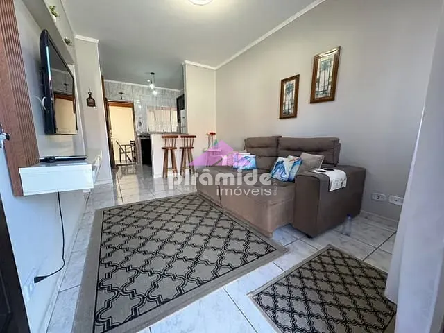 Casa com 60m² 2 quartos e 1 banheiro, à venda, no bairro Jardim Casa Branca em Caraguatatuba