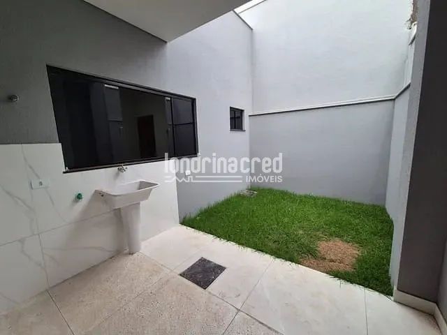 Casa com 125m² 2 quartos e 2 banheiros, à venda, no bairro Residencial José Bastos Almeida em Londrina