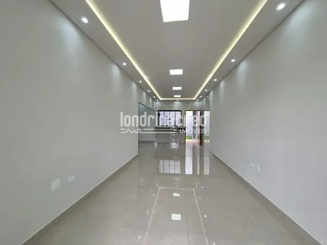 Casa com 125m² 2 quartos e 2 banheiros, à venda, no bairro Residencial José Bastos Almeida em Londrina