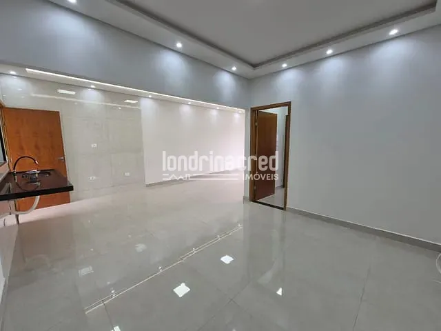 Casa com 125m² 2 quartos e 2 banheiros, à venda, no bairro Residencial José Bastos Almeida em Londrina