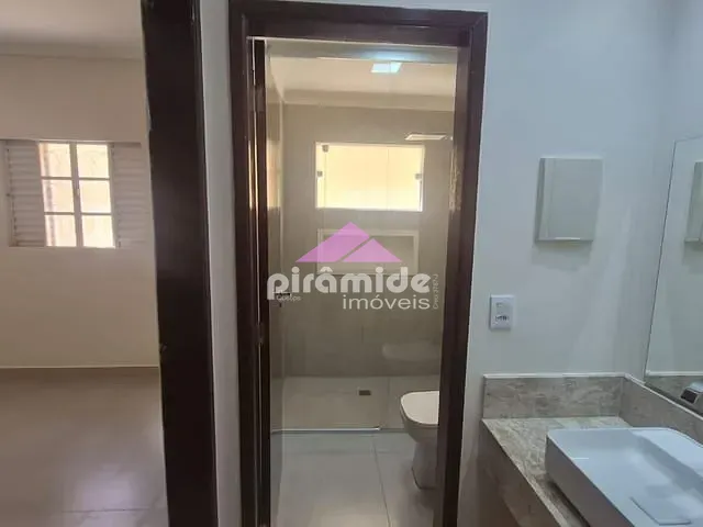 Casa com 150m² 3 quartos e 3 banheiros, à venda, no bairro Jardim Uirá em São José dos Campos