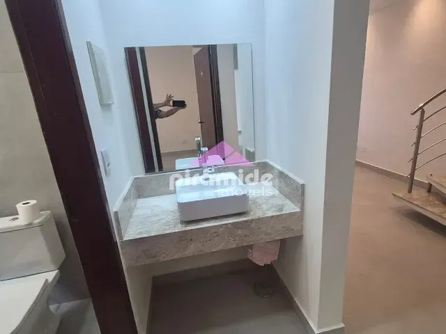 Casa com 150m² 3 quartos e 3 banheiros, à venda, no bairro Jardim Uirá em São José dos Campos