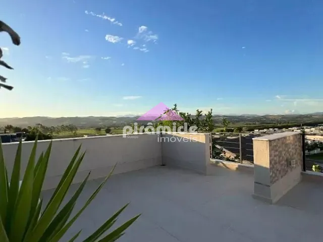 Casa com 451m² 3 quartos e 4 banheiros, à venda, no bairro Urbanova em São José dos Campos