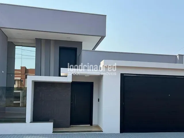 Casa com 390m² 3 quartos e 3 banheiros, à venda, no bairro Zanella em Renascença