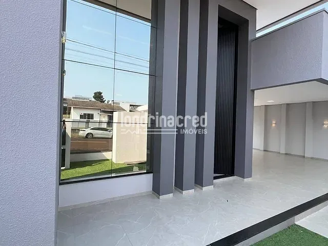 Casa com 390m² 3 quartos e 3 banheiros, à venda, no bairro Zanella em Renascença